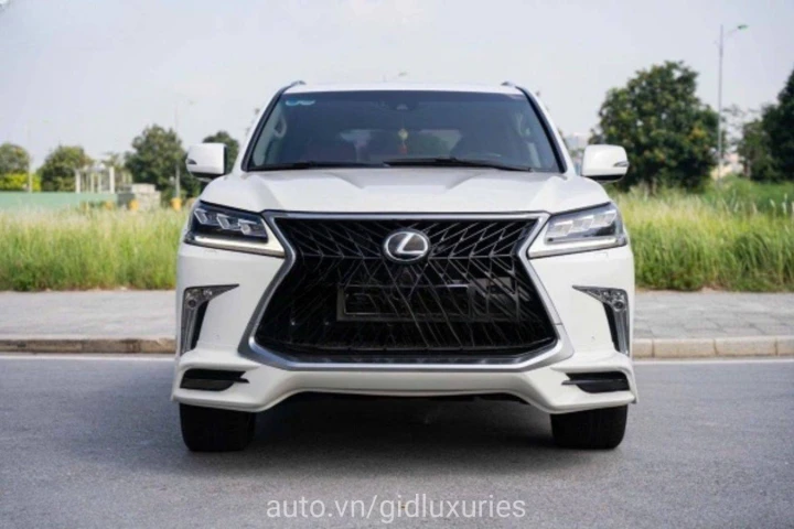 Lexus LX 2016
