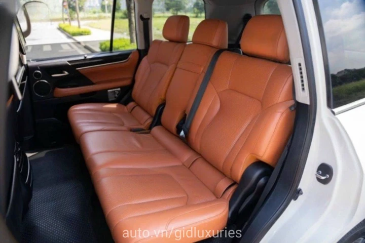 Lexus LX 2016
