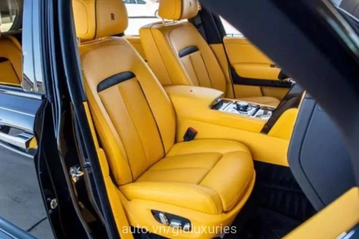 Rolls-Royce Cullinan 2023