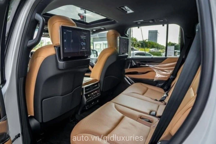 Lexus LX 600 Urban 2023