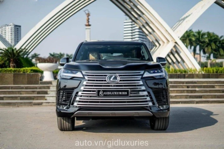Lexus LX 600 Urban 2023