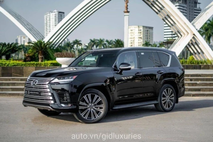 Lexus LX 600 Urban 2023