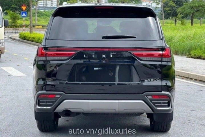 Lexus LX 600 Urban 2023