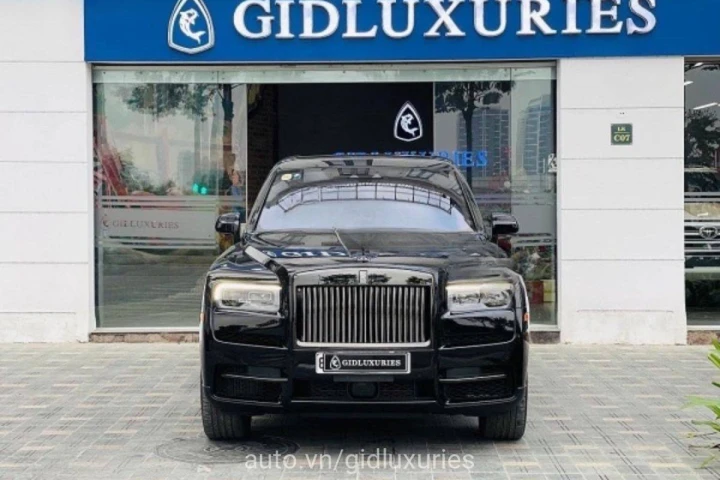 Rolls-Royce Black Badge 2022