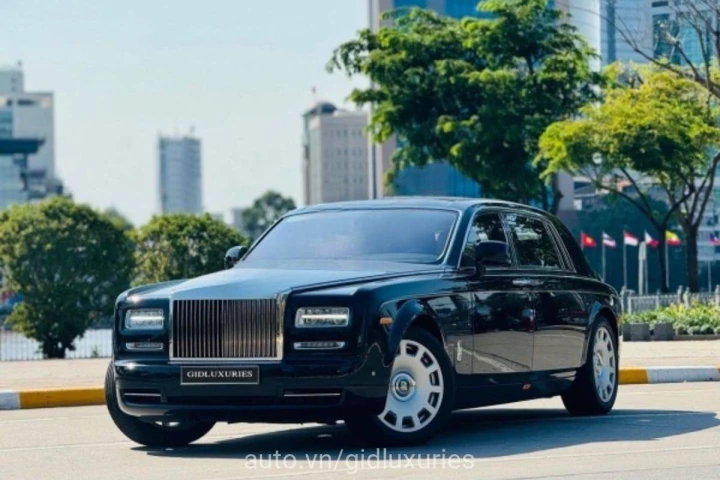 Rolls-Royce Phantom 2013