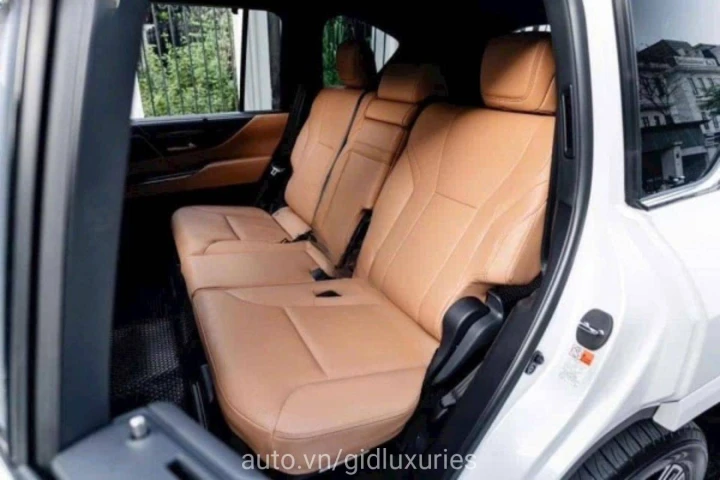 Lexus LX 600 Urban 2024