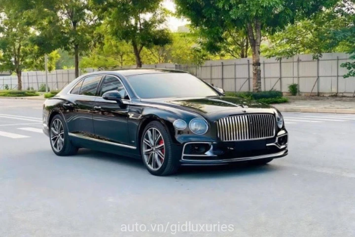 Bentley Flying Spur 2021