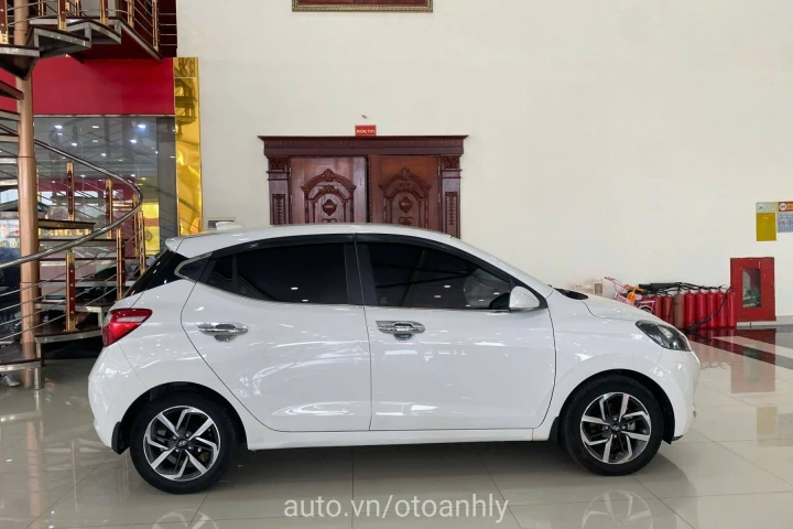 Hyundai i10 2021