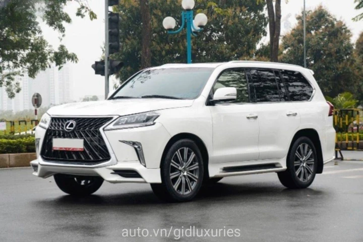 Lexus LX 2016
