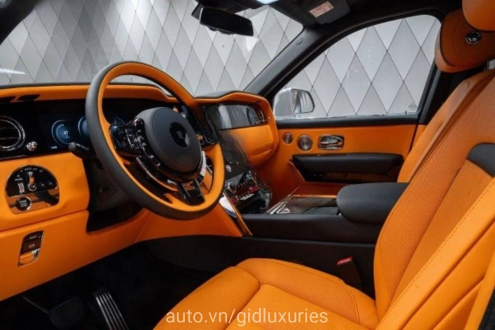 Rolls-Royce Cullinan 2024