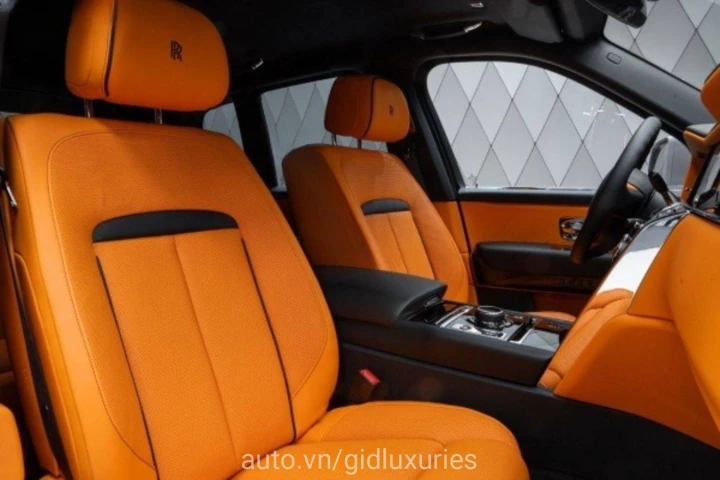 Rolls-Royce Cullinan 2024