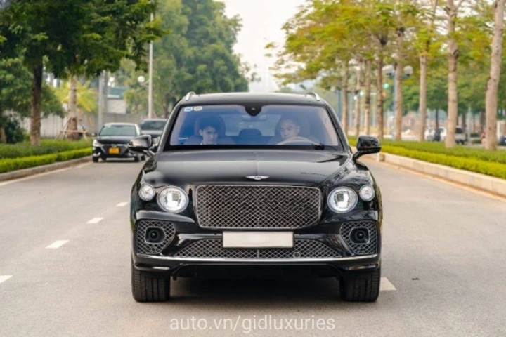 Bentley Bentayga 2021