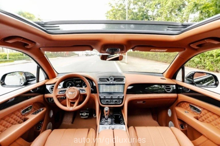 Bentley Bentayga 2021