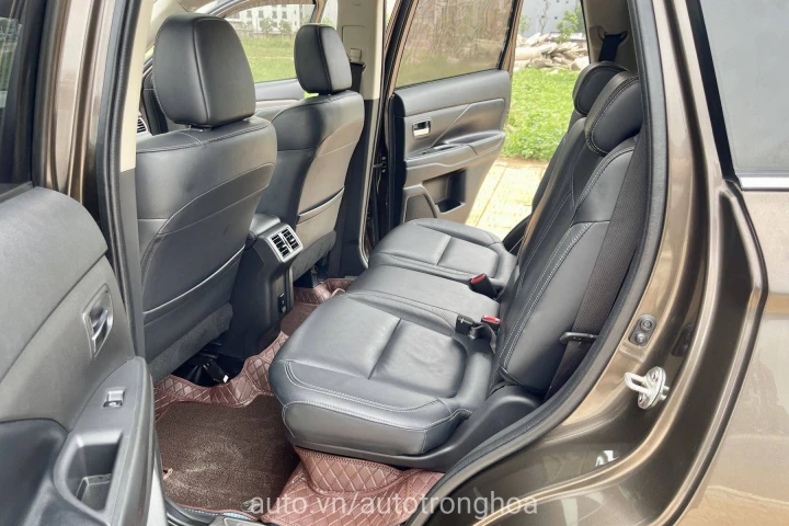 Mitsubishi Outlander 2021