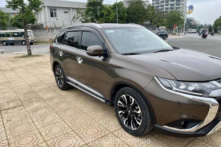 Mitsubishi Outlander 2021