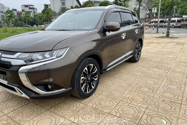 Mitsubishi Outlander 2021