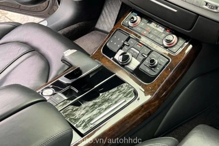 Audi A8 2015