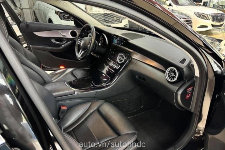 Mercedes-Benz C-Class C180 2020