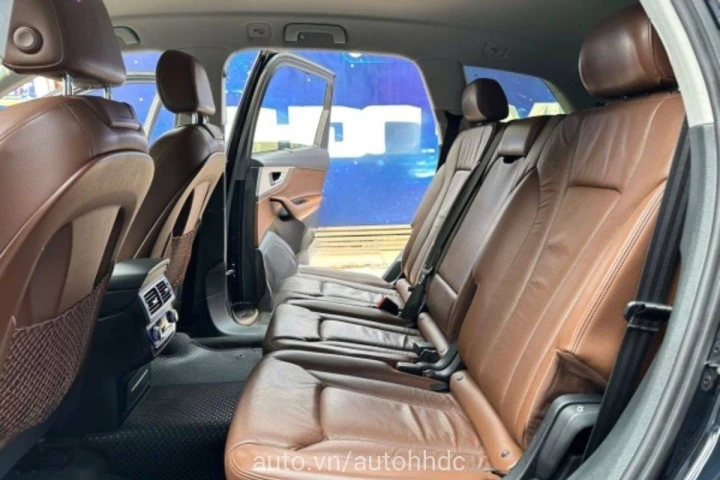 Audi Q7 2016