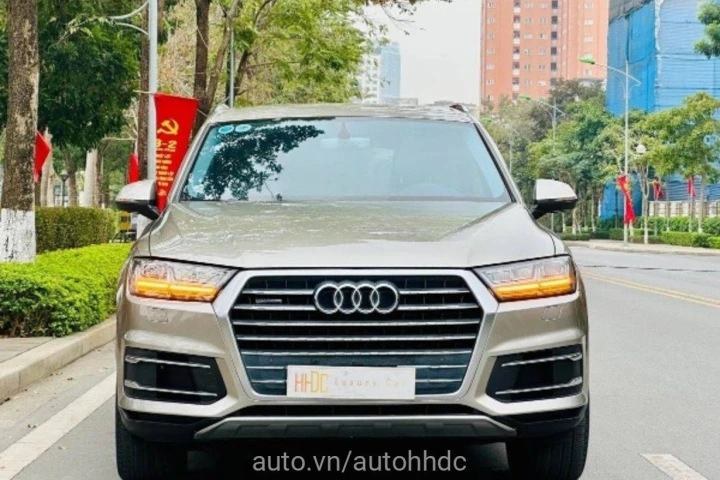 Audi Q7 2016