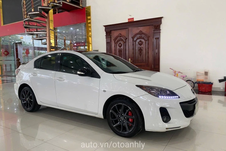 Mazda 3 2013
