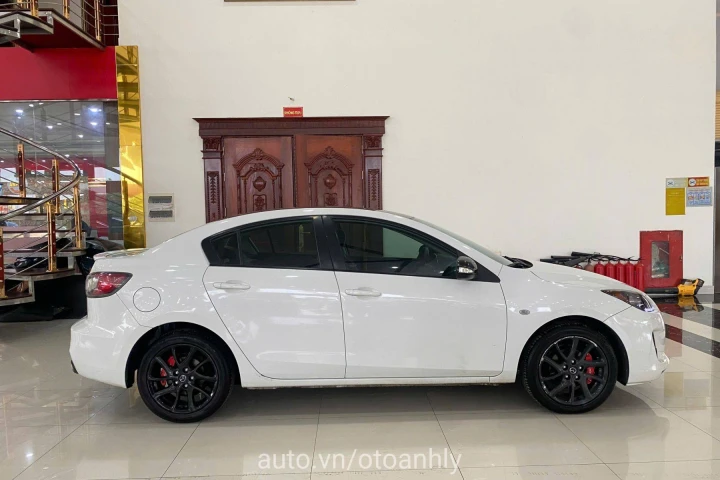 Mazda 3 2013