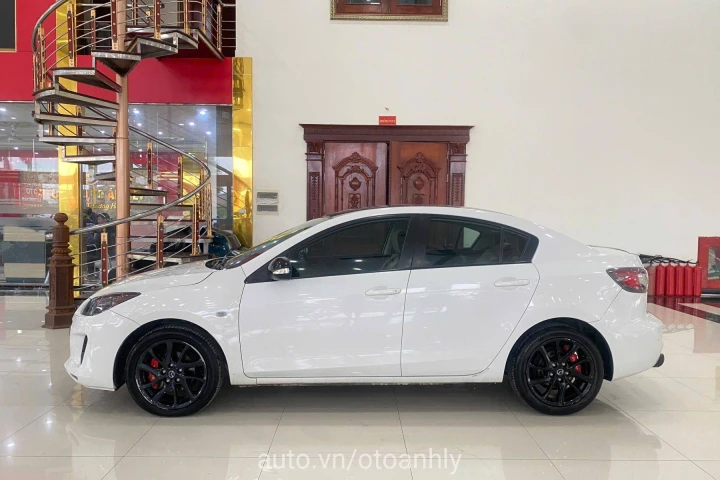 Mazda 3 2013
