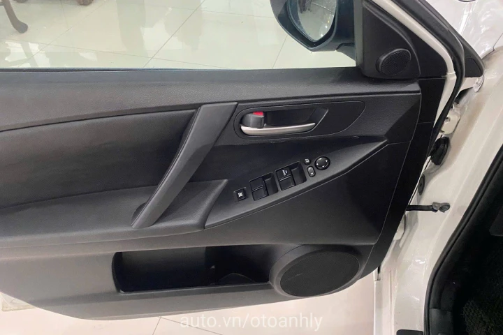 Mazda 3 2013