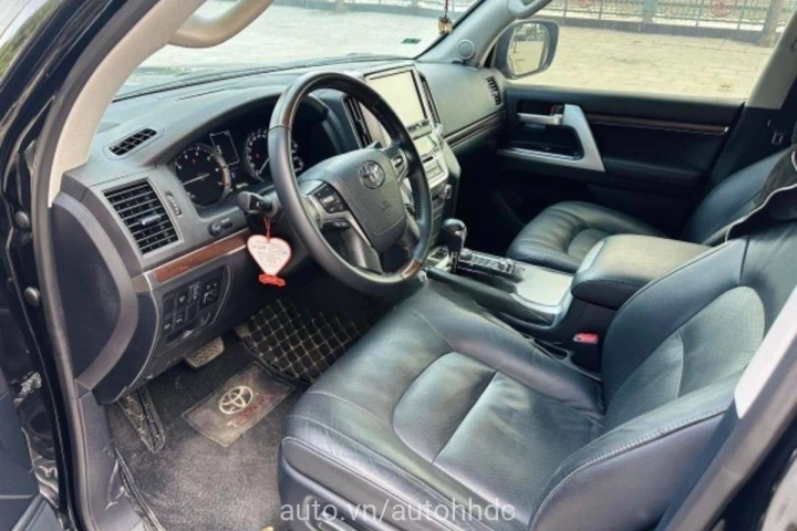 Toyota Land Cruiser 2019