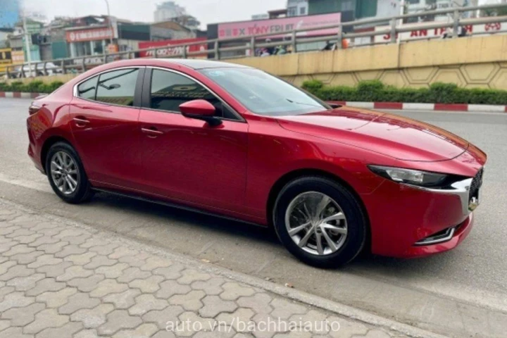 Mazda 3 1.5L Luxury 2023