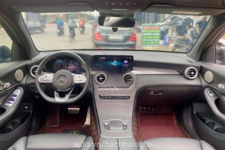 Mercedes-Benz GLC GLC300 2022