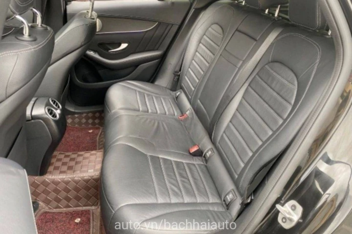 Mercedes-Benz GLC GLC300 2022