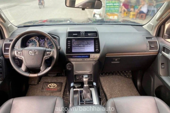 Toyota Land Cruiser Prado 2021