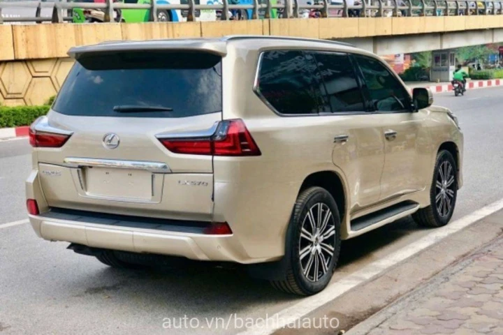 Lexus RX 2019