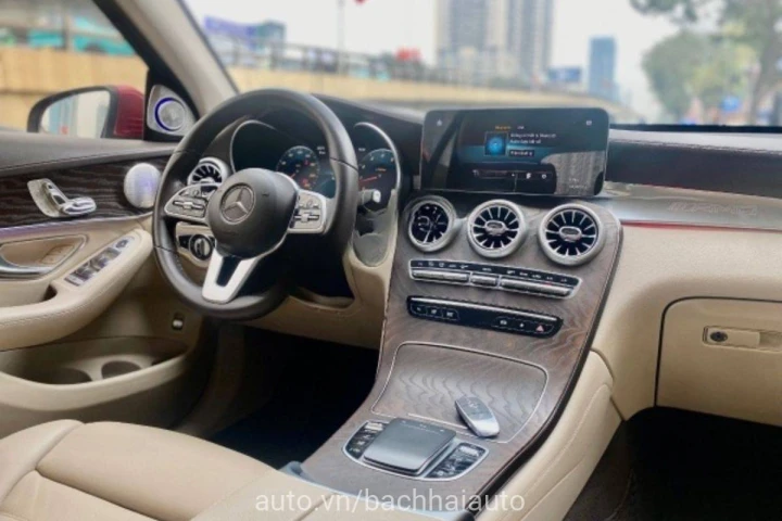 Mercedes-Benz GLC GLC200 2020