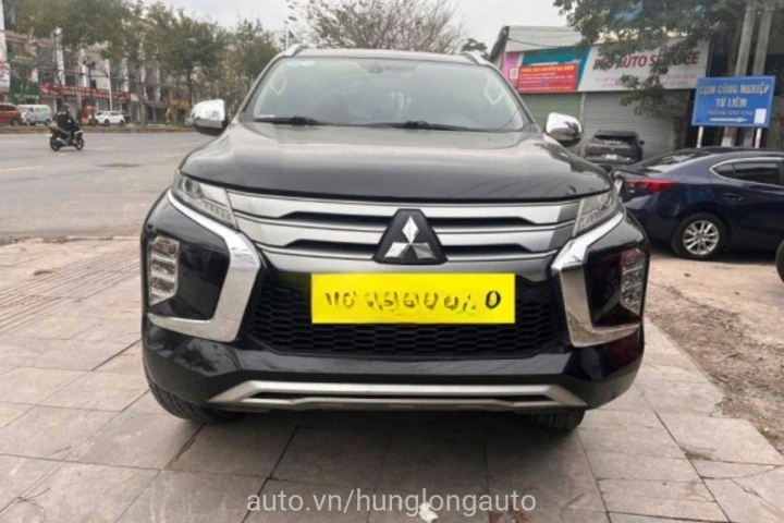 Mitsubishi Pajero 2021