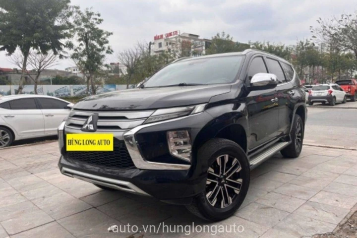 Mitsubishi Pajero 2021