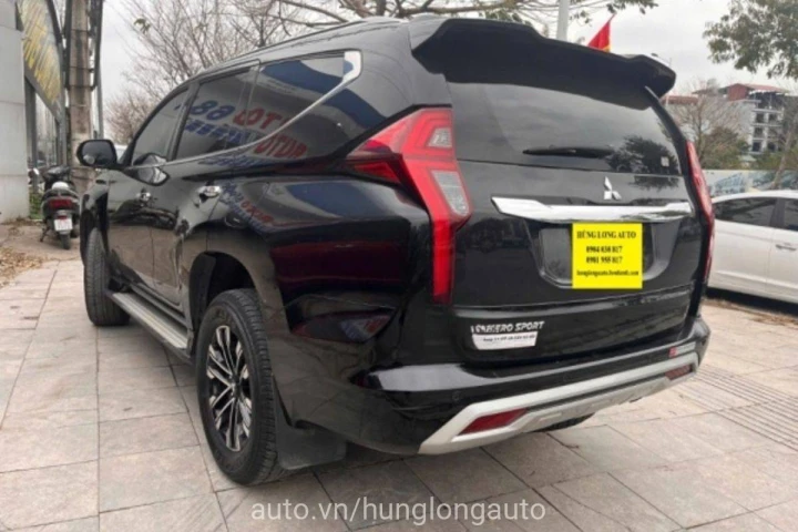 Mitsubishi Pajero 2021