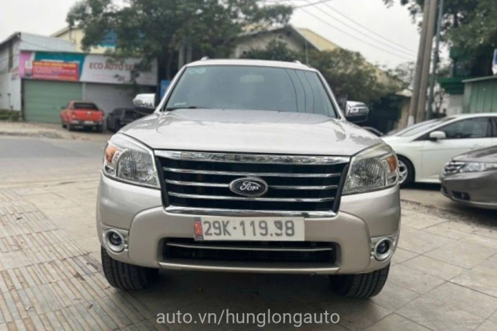 Ford Everest 2012