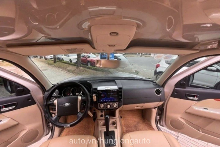 Ford Everest 2012