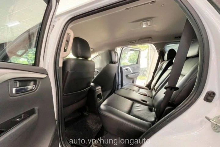 Mitsubishi Pajero 2021