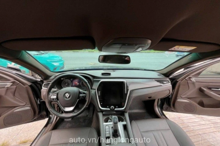 VinFast Lux A2.0 Plus 2019