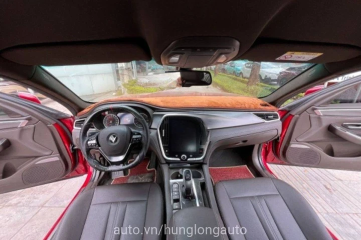 VinFast Lux A2.0 Base 2022