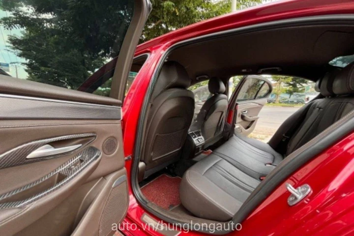 VinFast Lux A2.0 Base 2022