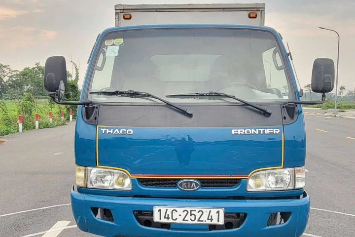 Hãng khác Xe tải thùng 2016