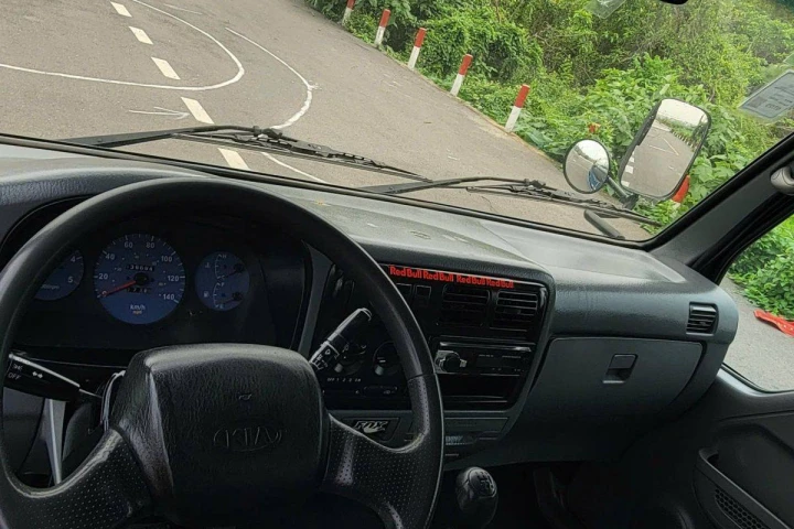Hãng khác Xe tải thùng 2016