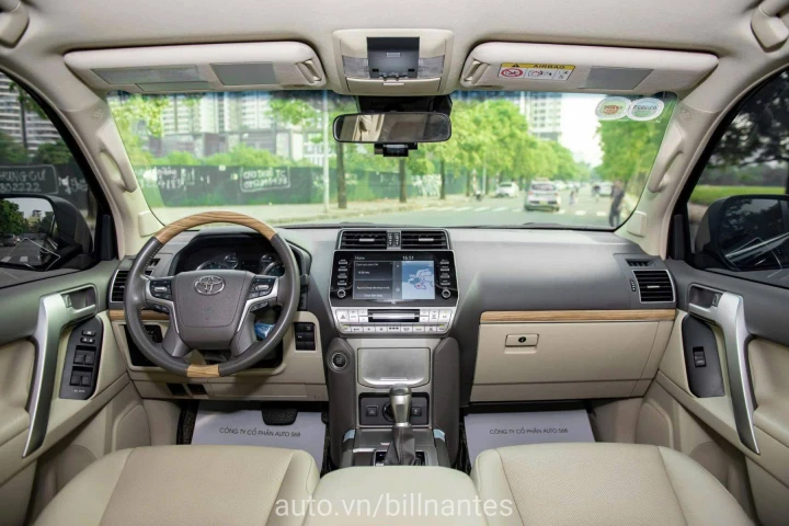 Toyota Land Cruiser Prado 2021