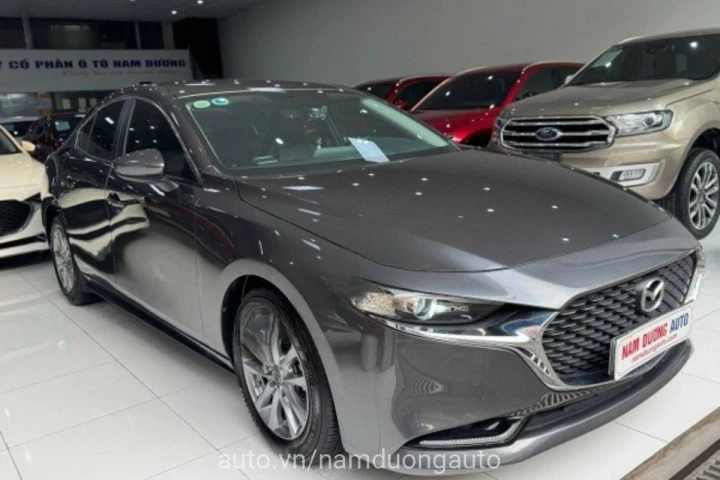 Mazda 3 1.5L Deluxe 2020