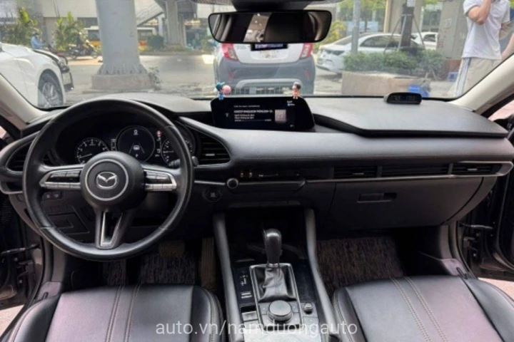 Mazda 3 1.5L Deluxe 2020