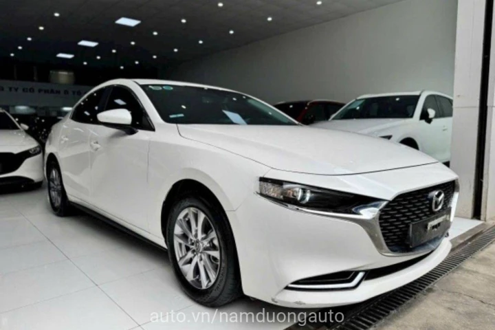 Mazda 3 1.5L Luxury 2022